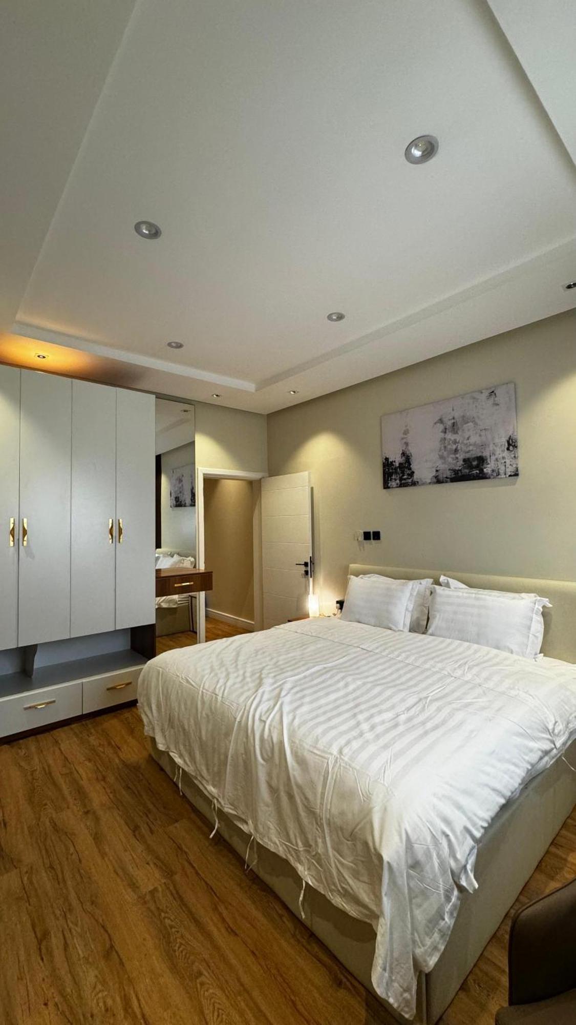 استديو مودرن ودخول ذاتي Apartment *
